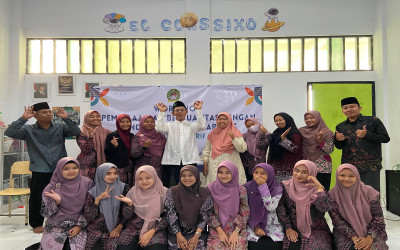 MI UNGGULAN MA’ARIF NU GELAR PELATIHAN PENDEKATAN DEEP LEARNING BERSAMA Dr. DUHWI INDARTININGSIH, M.Pd